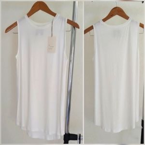 🤍 White Soft Tank Top XS/S NWT